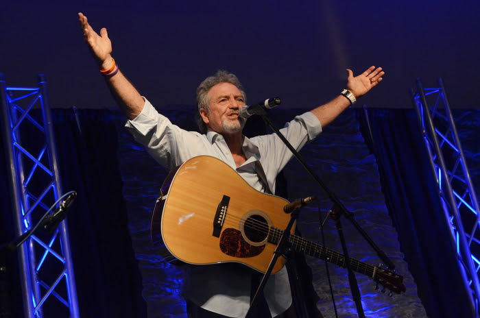 LARRY GATLIN MAKES SURPRISE APPEARANCE AT NQC 2015 