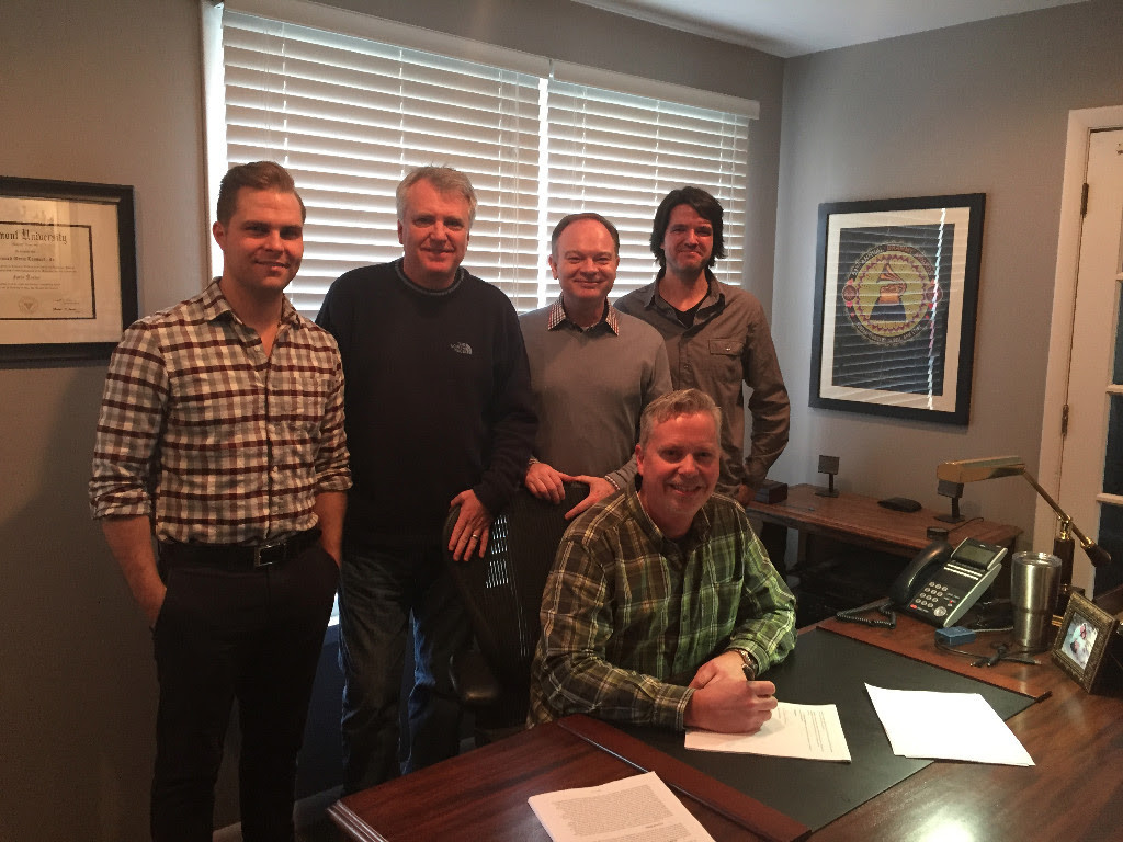 Lee Black Signs With Daywind Music Publishing
