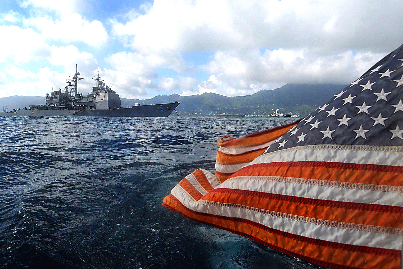 Navy photo by Mass Communication Specialist 2nd Class Jason R. Zalasky/Released)