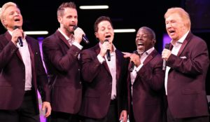 Gaither Vocal Band and Bradley Walker Celebrate 2018 GMA DOVE Award Wins