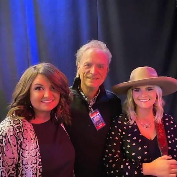 Jerry Thompson with daughters Autumn and Amber